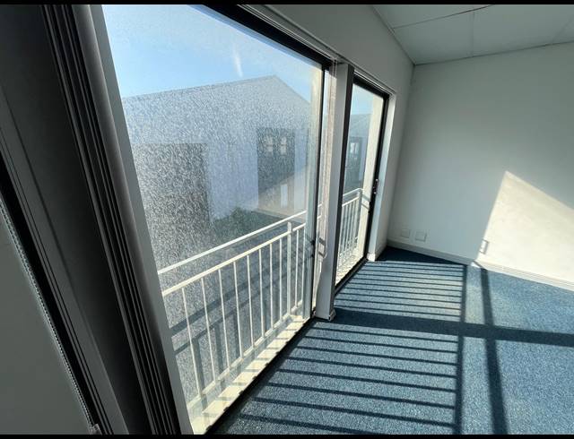359M² WAREHOUSE TO LET IN RIVERGATE